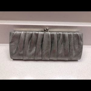 MMS clutch - silver